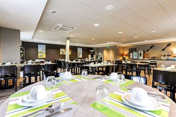 Brit Hotel Le Galion & Spa Биник Ресторан фото