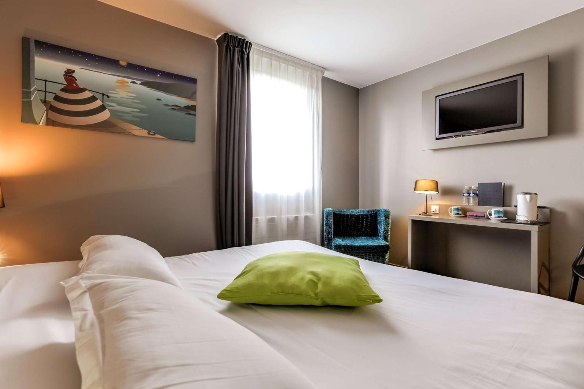 Brit Hotel Le Galion & Spa Биник Экстерьер фото
